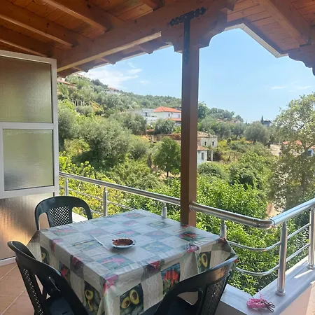 Vasil Hétvégi ház *